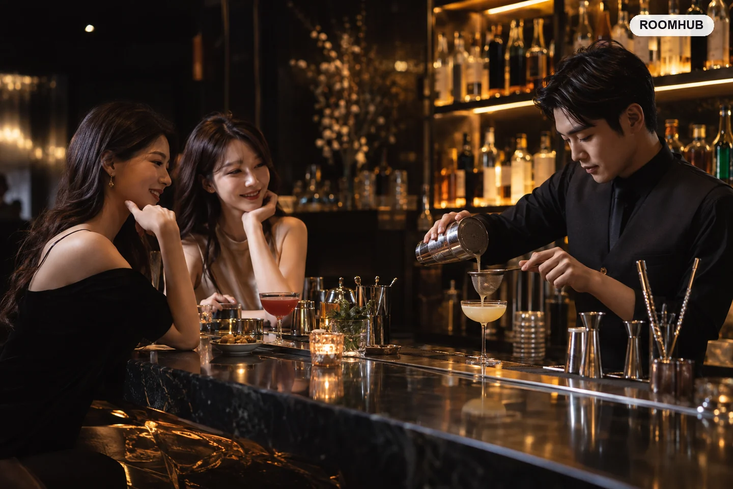 BAR 칵테일 바 — 바텐더와 손님